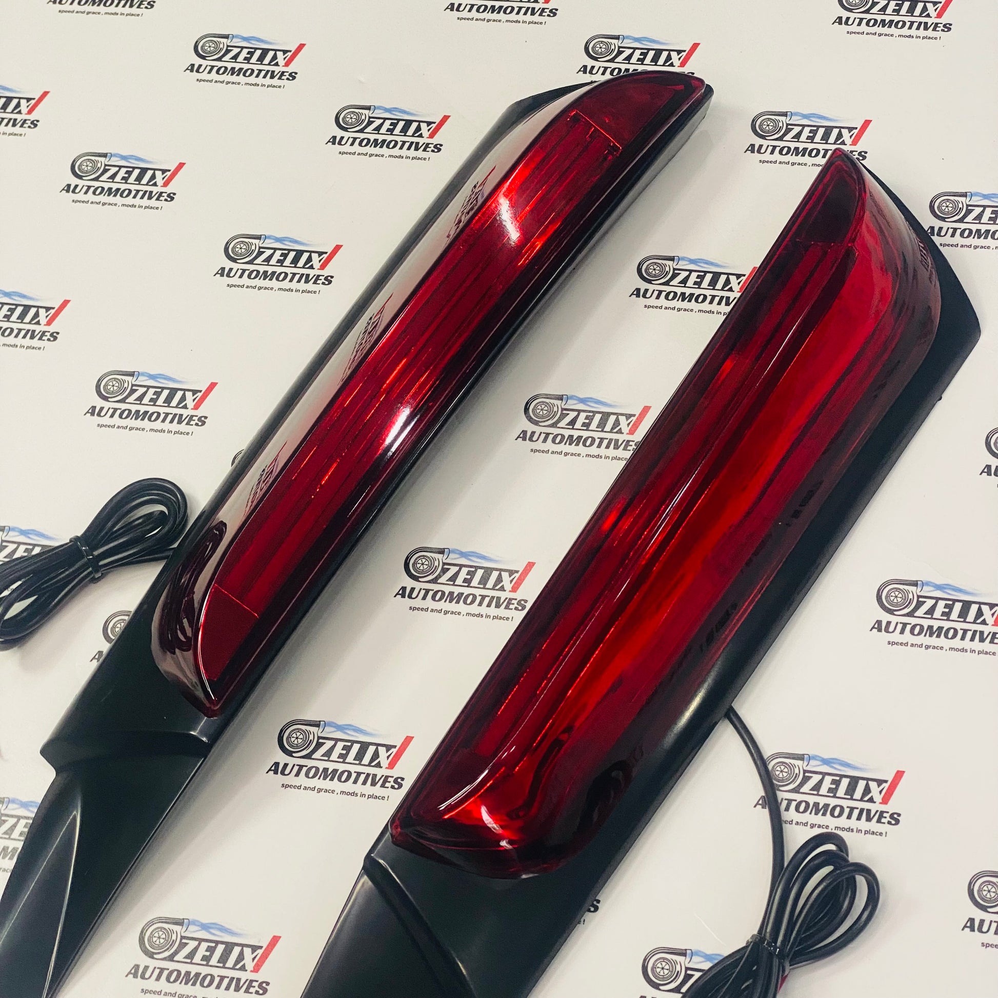 smoke finish pillar lights for  Fortuner SUV 