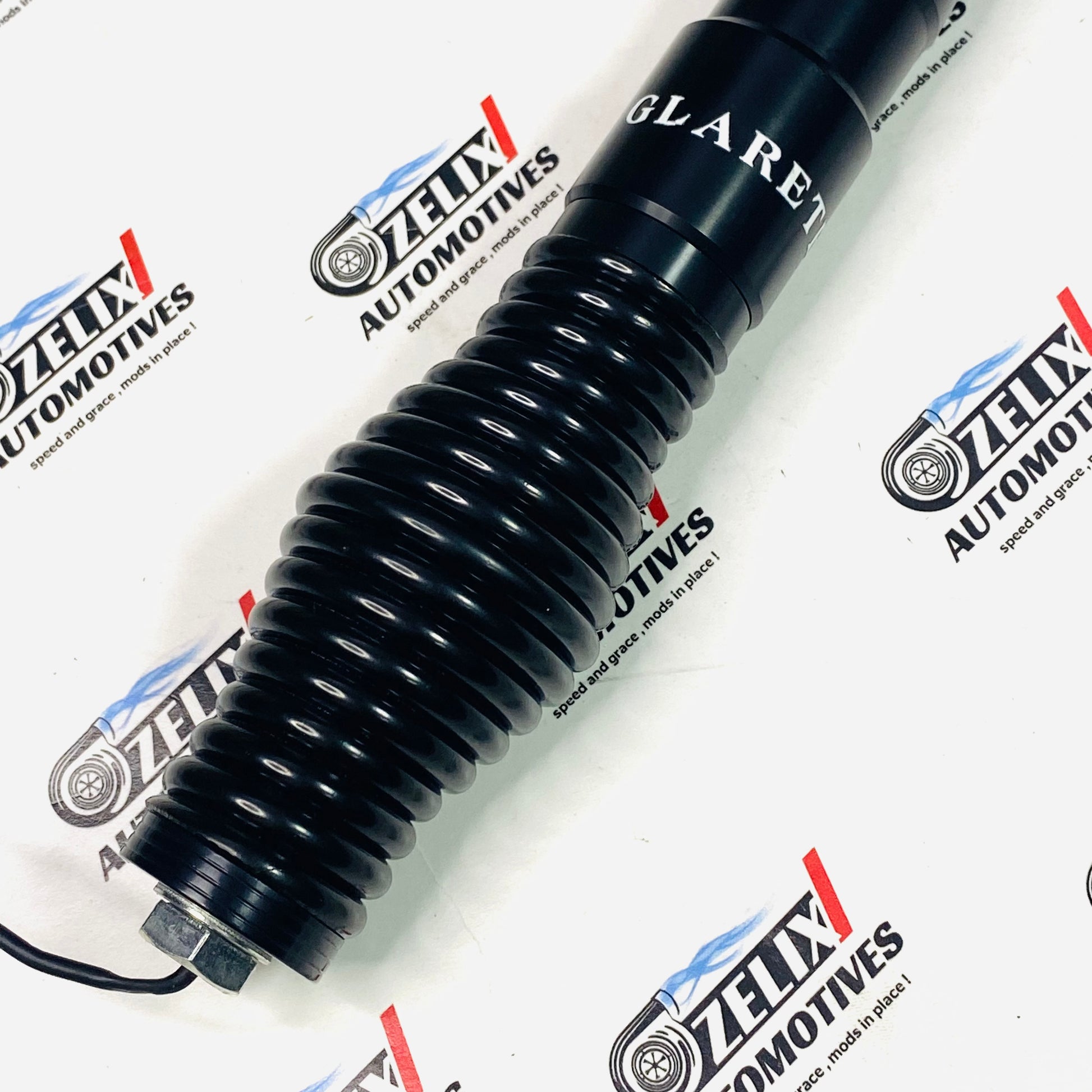 Black universal car antenna with bold design
