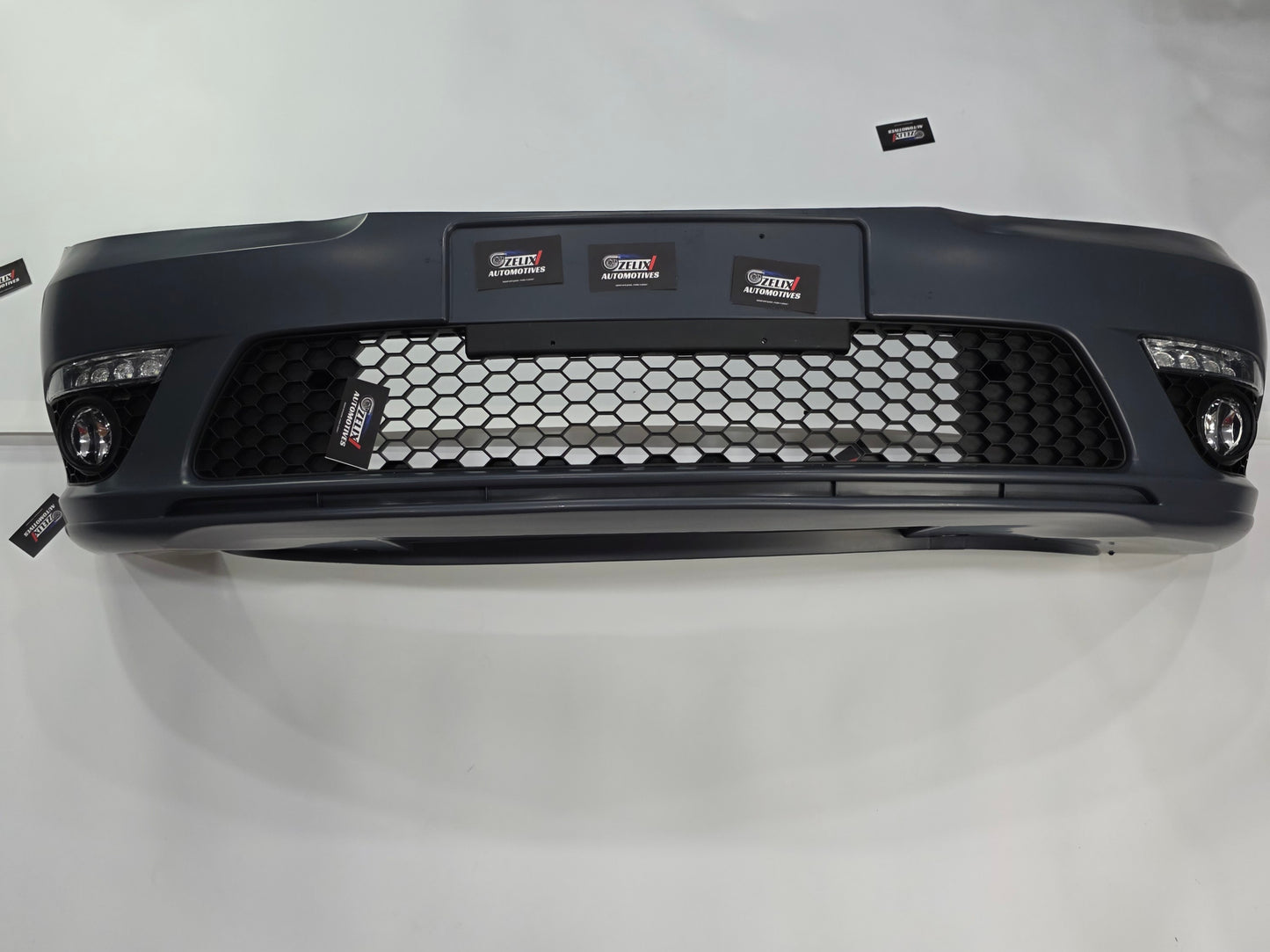 Laura VRS Bumper | Universal Aftermarket Front Bumper.