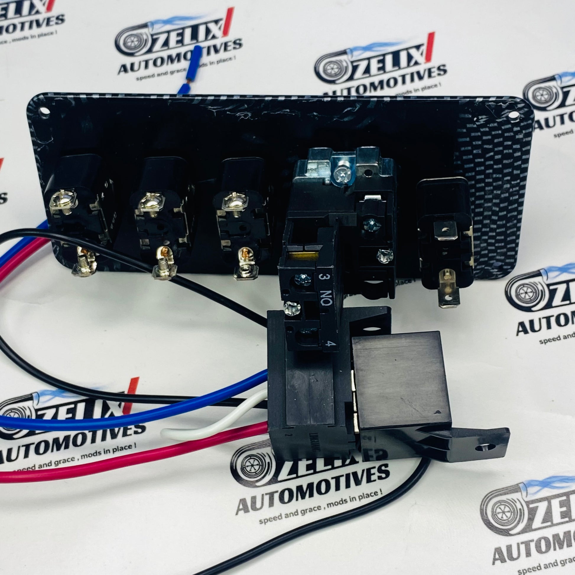 Carbon Fiber Racing Switch Panel 12V 5-in-1 