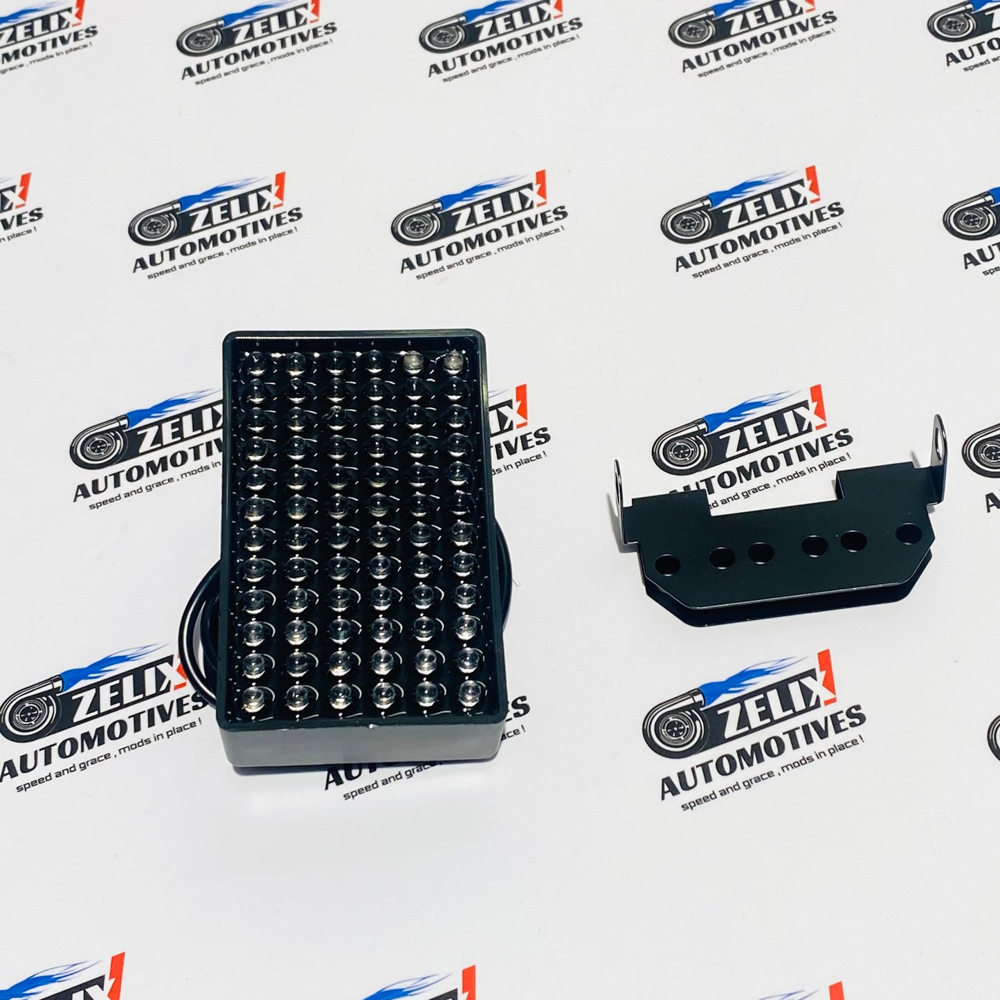 F1 - 72 LED Aftermarket Universal Rain And Brake Flasher