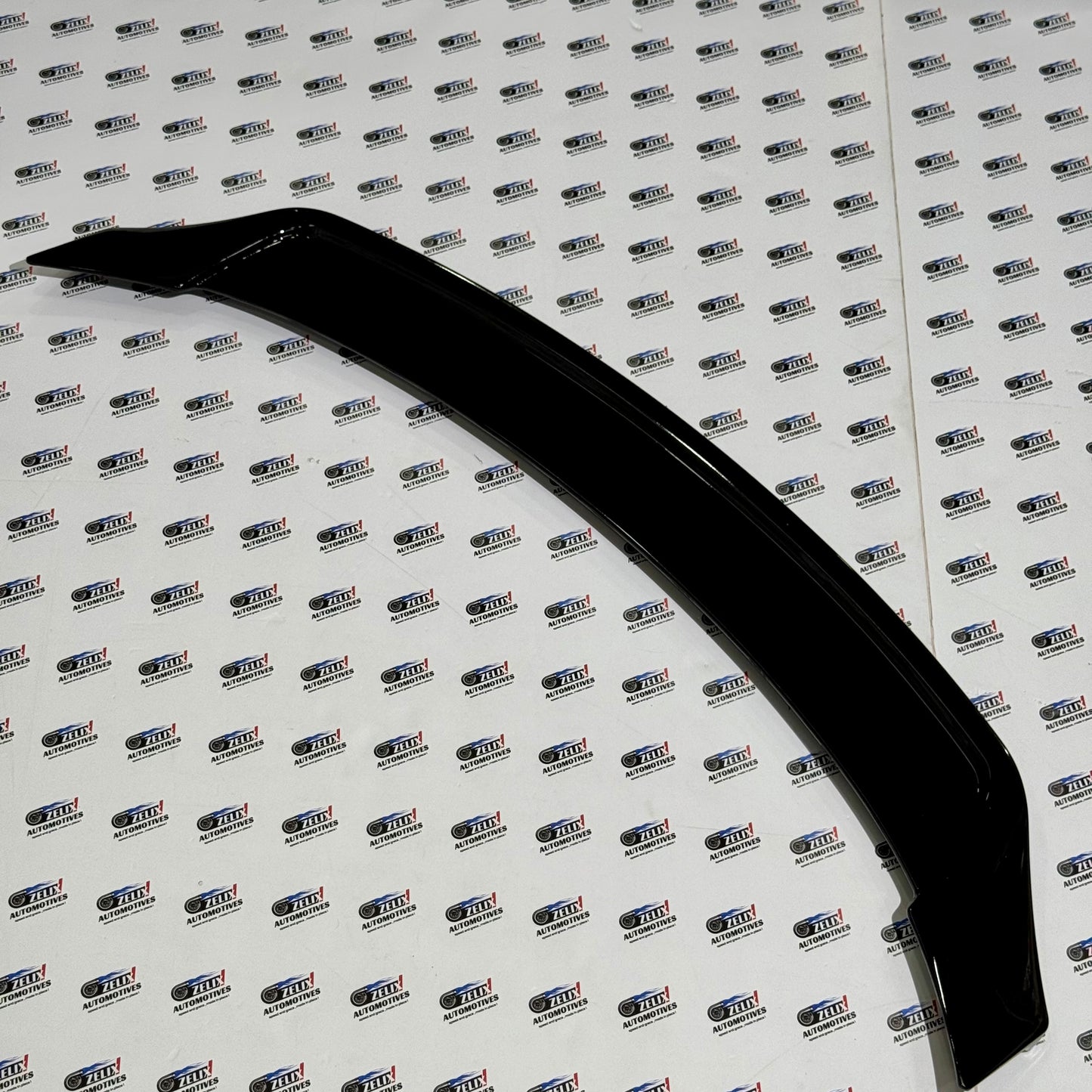 Hyundai Verna Duck Tail-Style Rear Spoiler | Compatible with 2017+