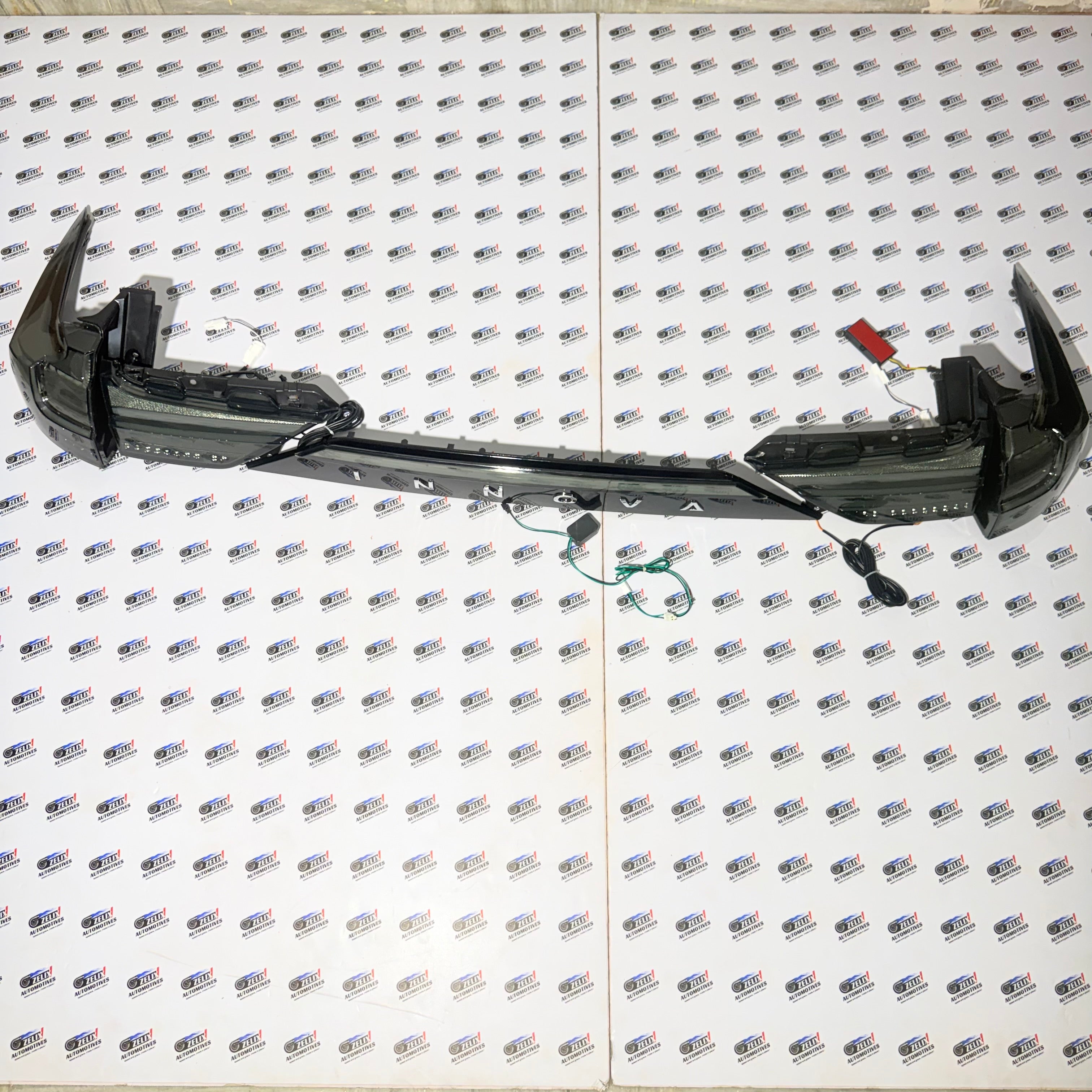 luz8848 Toyota Innova Hycross Smoked LED Tail Lamps | Aftermarket (Plug