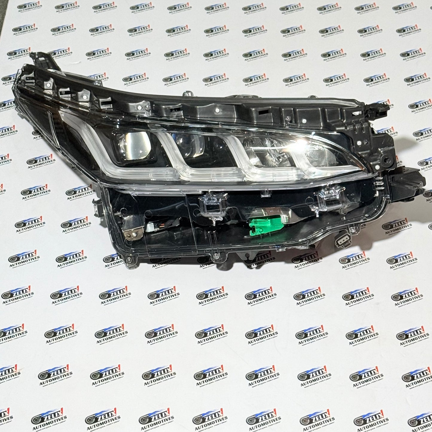 Toyota Fortuner Legender Aftermarket Headlights | High-performance Projector Setup