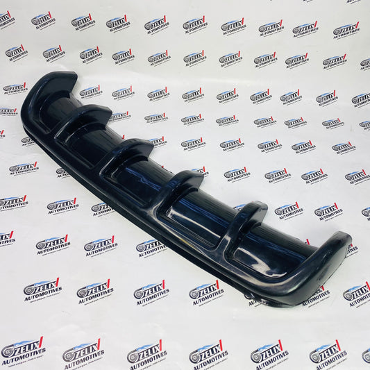 Universal 6‑Fin Rear Diffuser | Gloss Black Aftermarket ABS