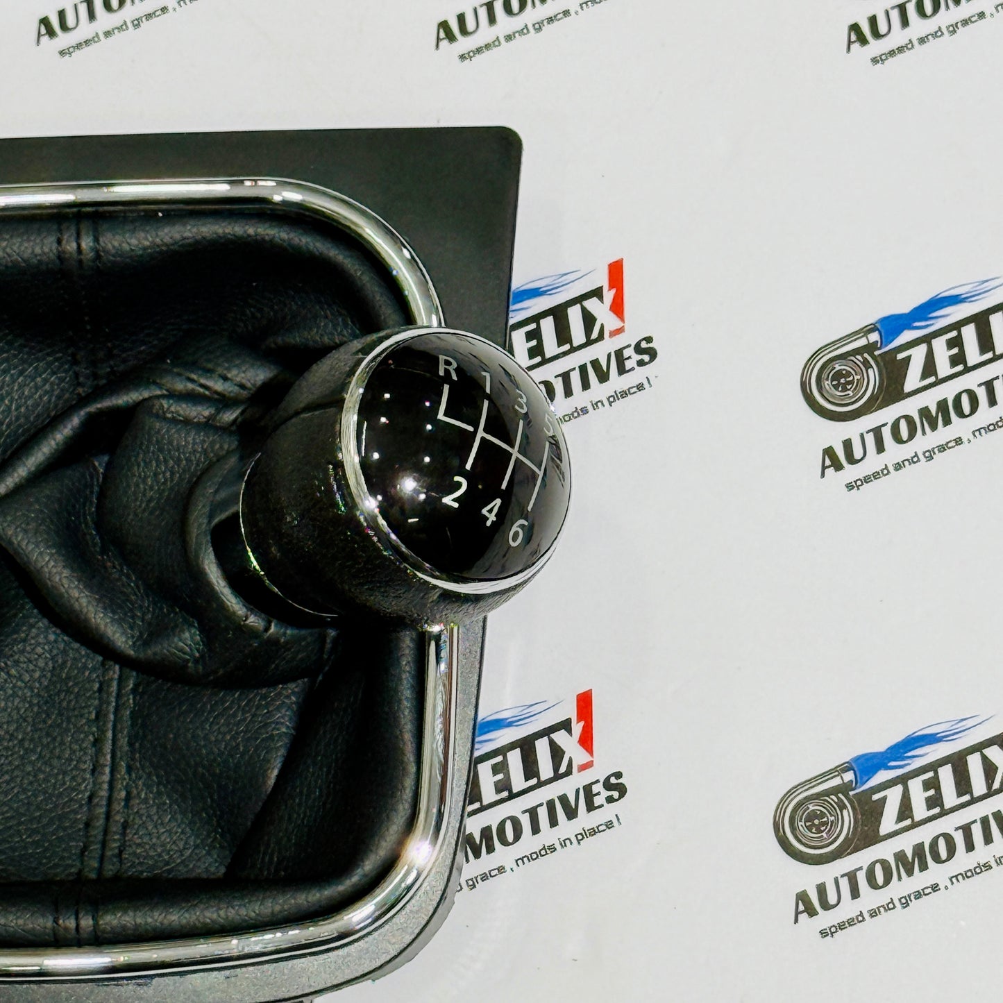 VW Jetta 6-Speed Gear Knob OEM-Style | Replacement Gear Knob