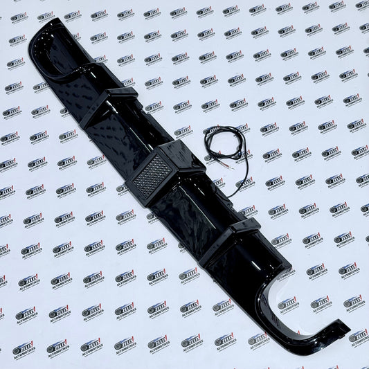 Rear Bumper Diffuser with F1-Style light Compatible with BMW E39 5-Series