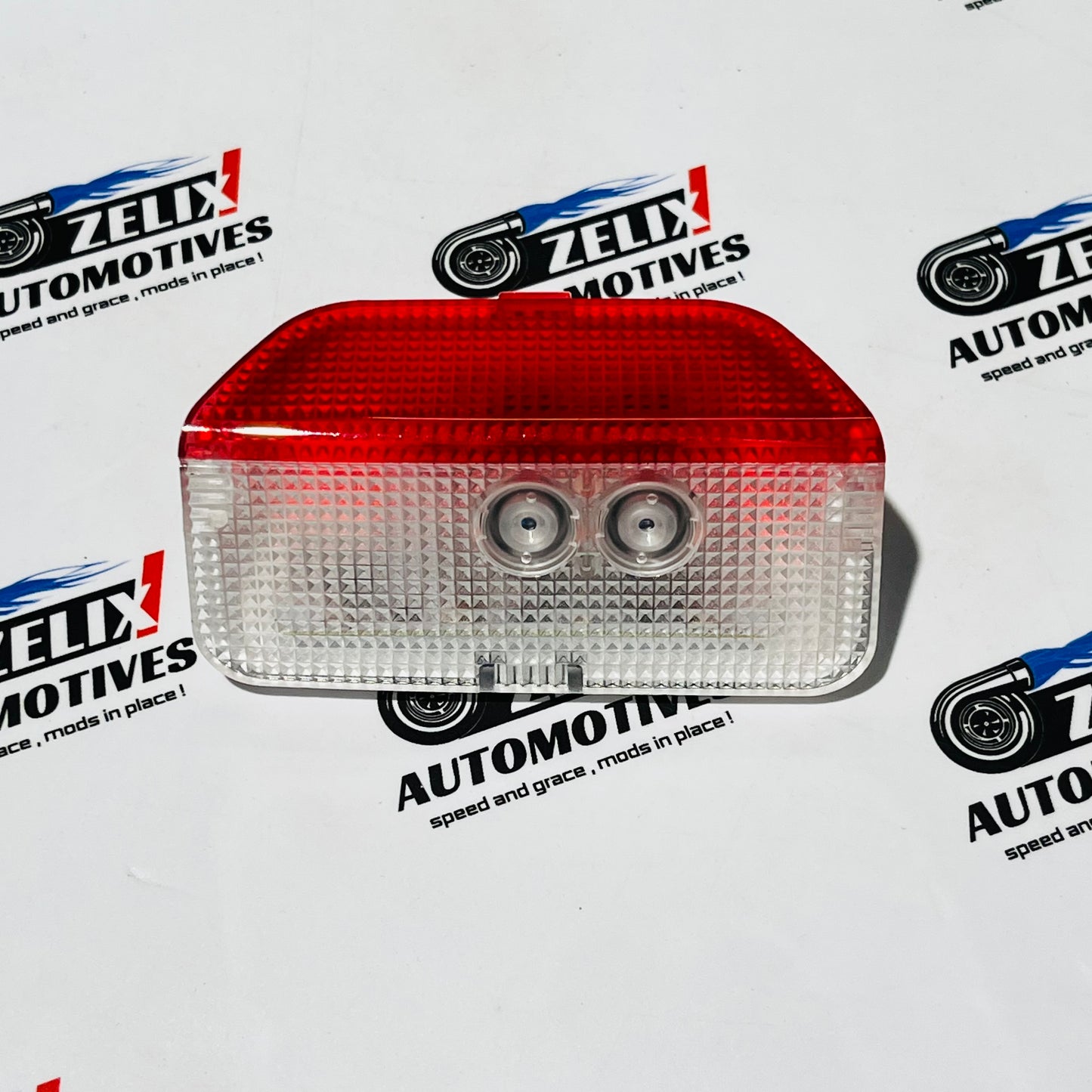 Mahindra XUV700 Welcome Shadow Light | Premium CARDI Light (2021 Onwards)