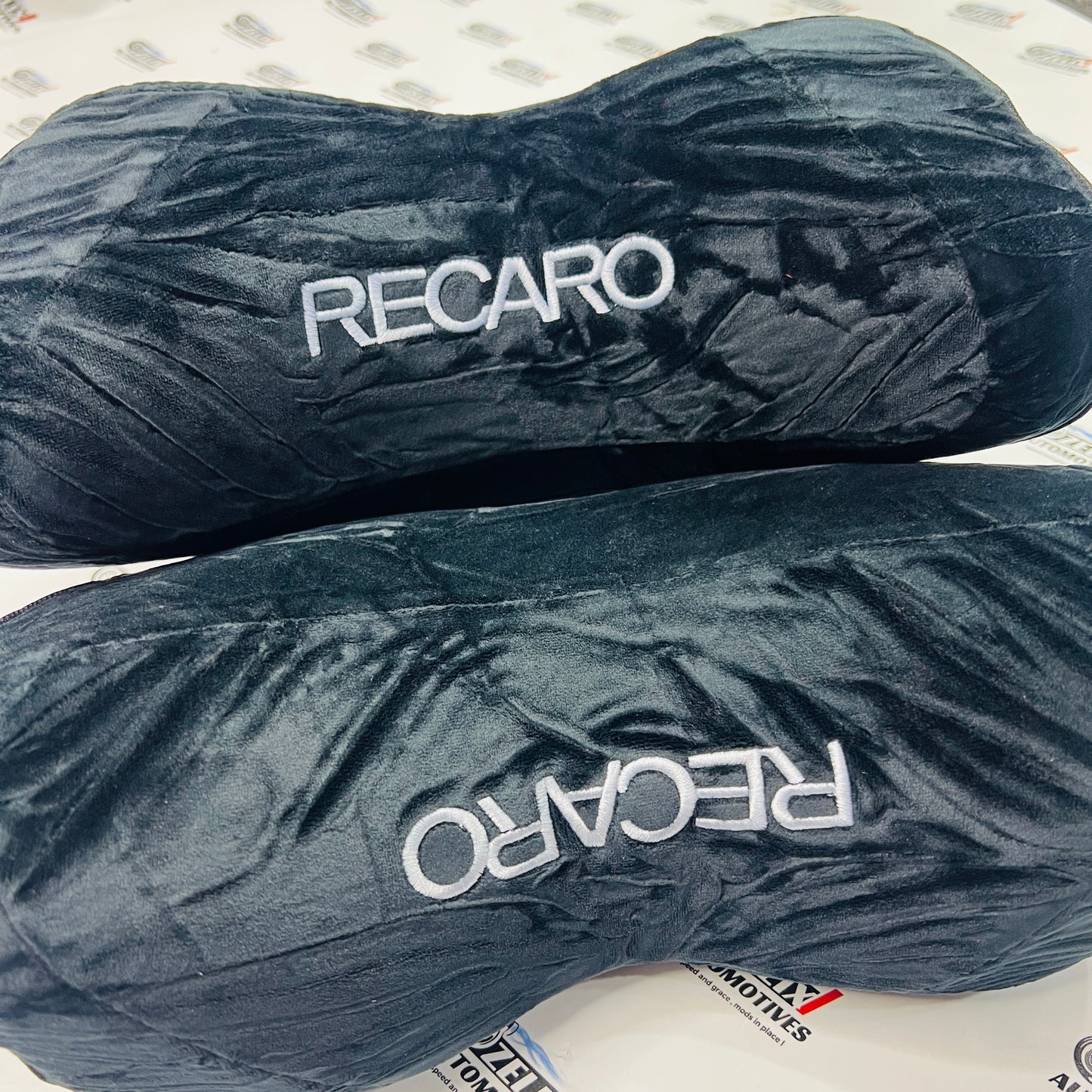 Recaro Neck Rest | Universal Aftermarket Car Seat Pillow (Pair)