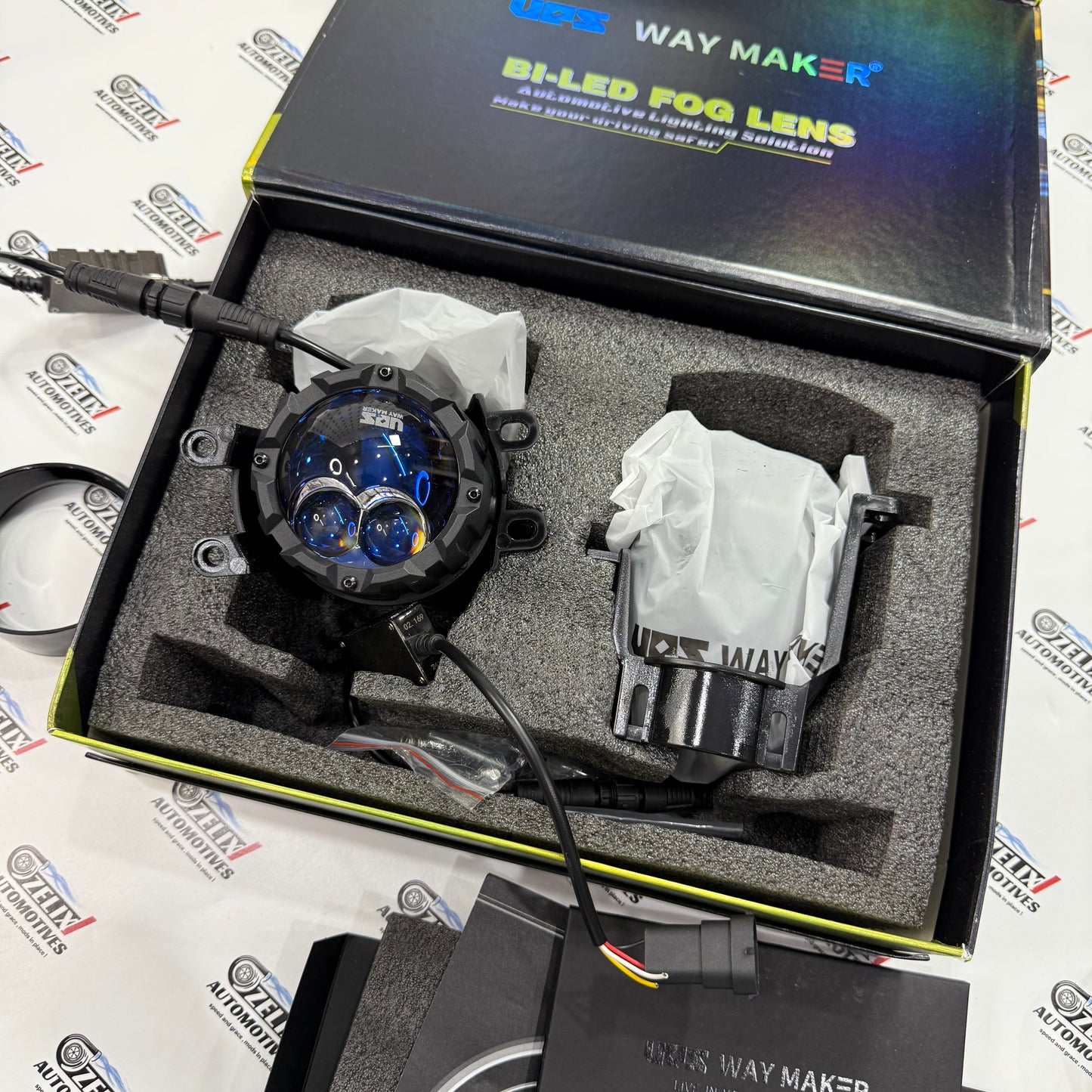UPS Way Maker F75 Pro Bi-LED Projector Fog Lamp | Universal Aftermarket