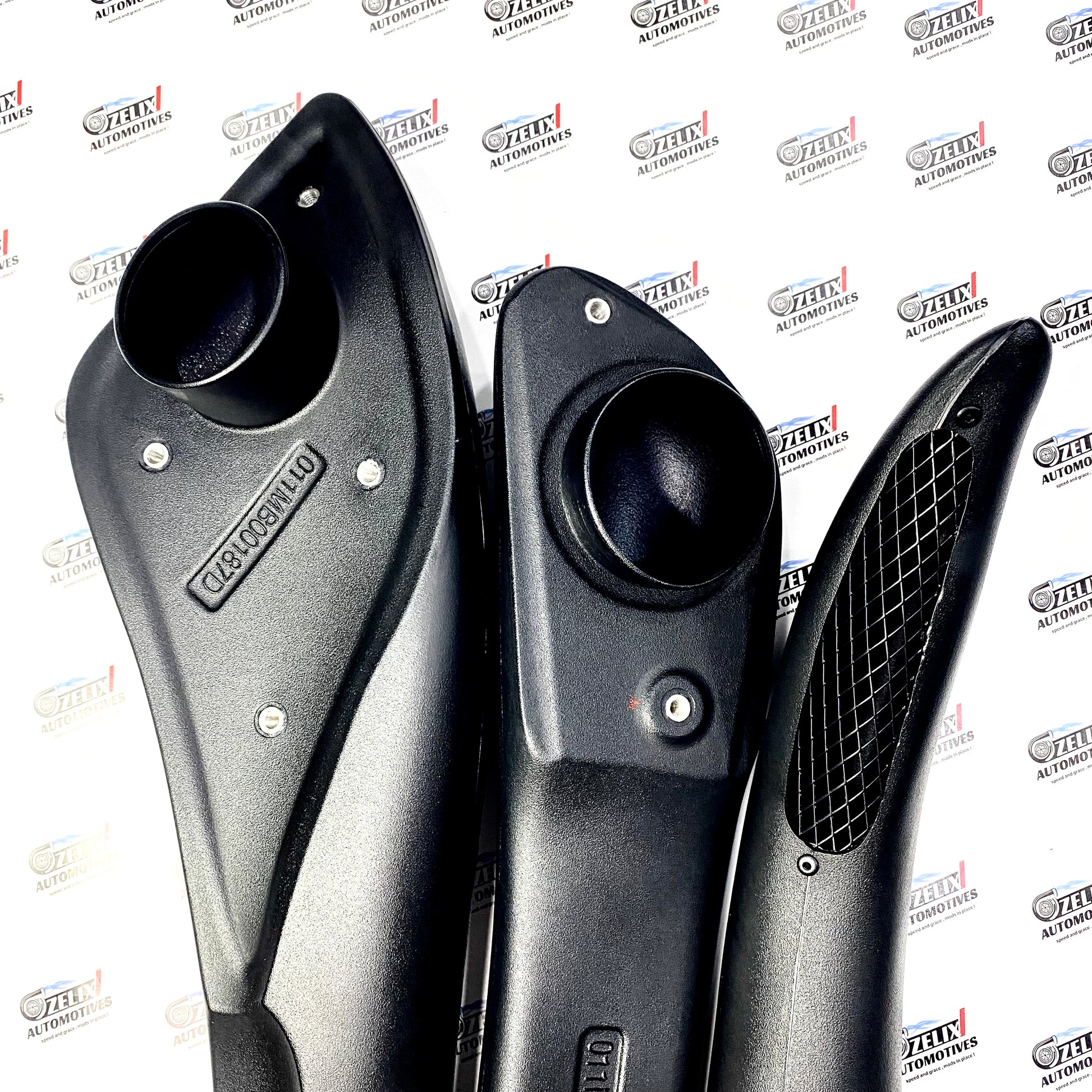 Off-road air intake snorkel for Toyota Hilux with complete hardware