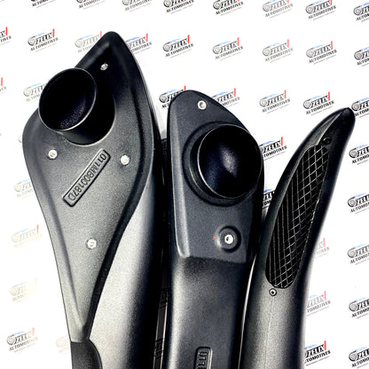 Off-road air intake snorkel for Toyota Hilux with complete hardware