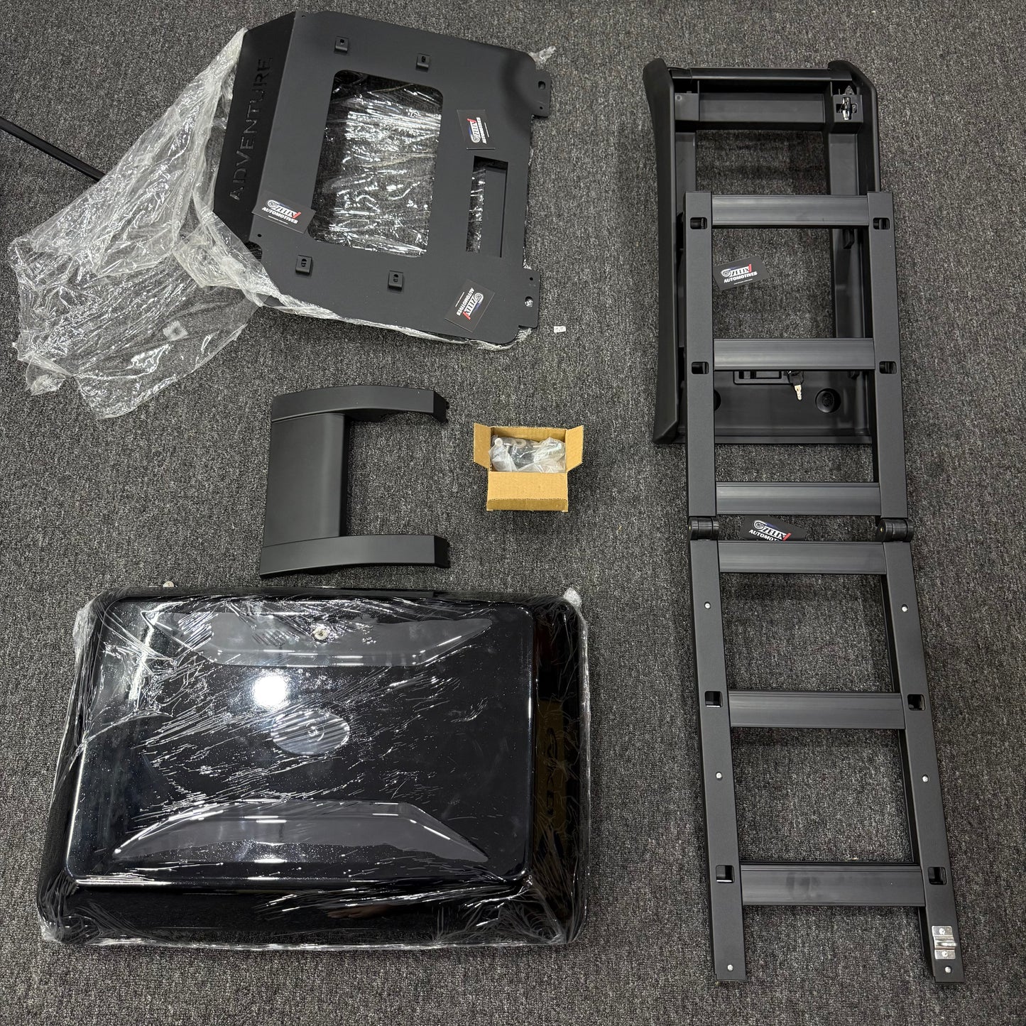 Thar ROXX Side Box And Ladder | Universal Aftermarket Off-Road Utility Kit.