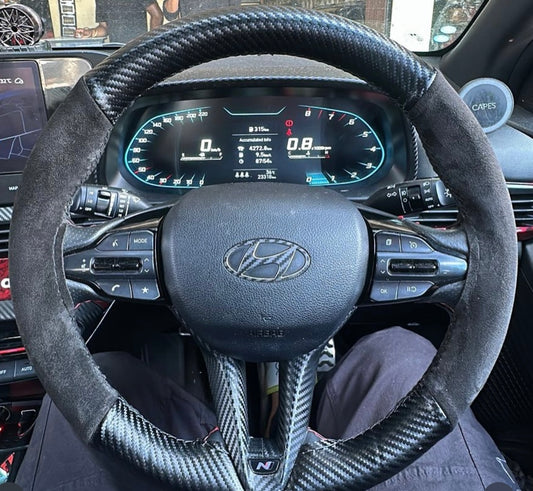 premium steering wheel cover with carbon fiber texture 