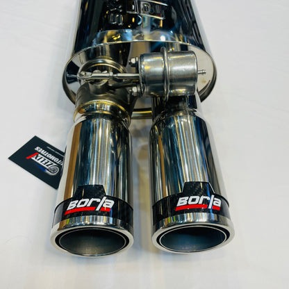 Close-up of dual carbon-fiber tips