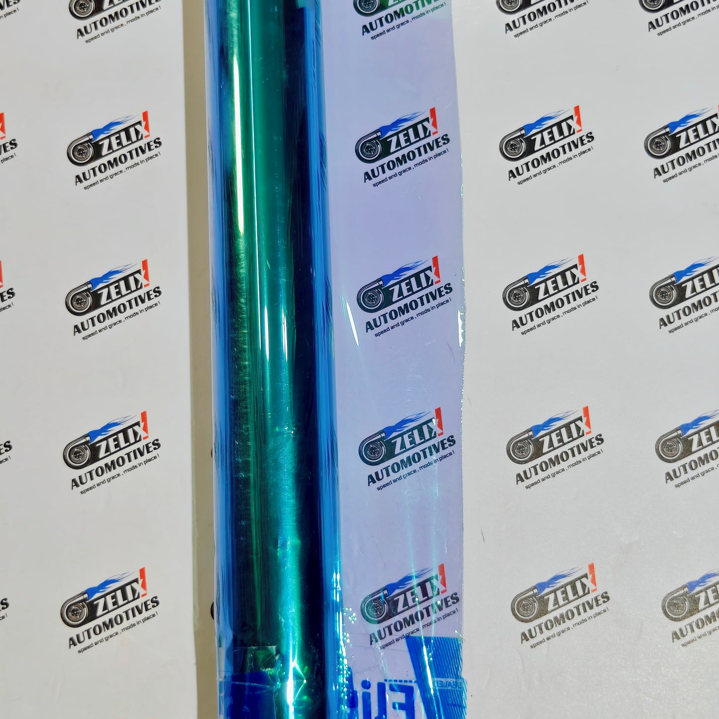 Chameleon Windshield Tint Film (1.5-Meter) | Green,Blue,Pink