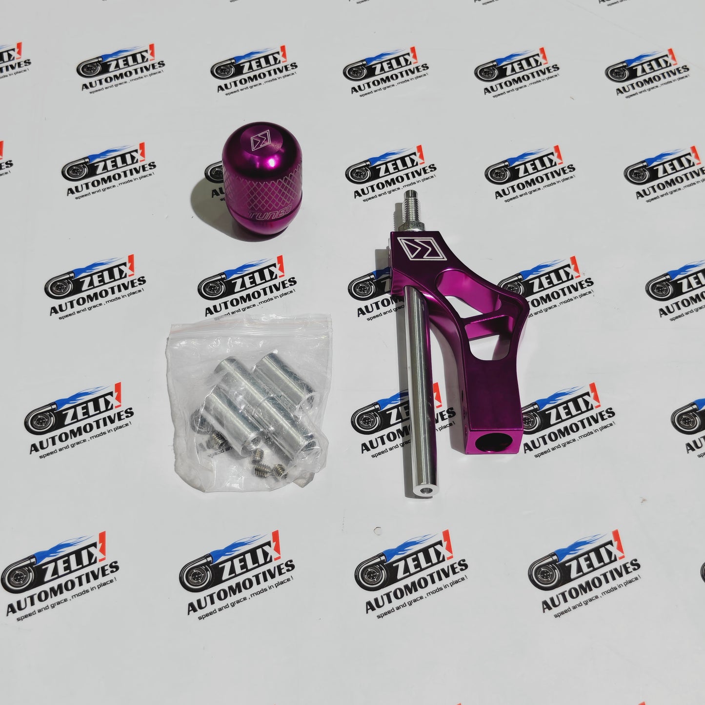 Adjustable Gear Shift Knob Extender Kit – Universal Shifter Extension