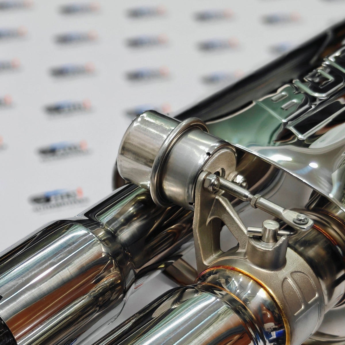 Borla Valvetronic Exhaust | Dual Tip (Carbon)