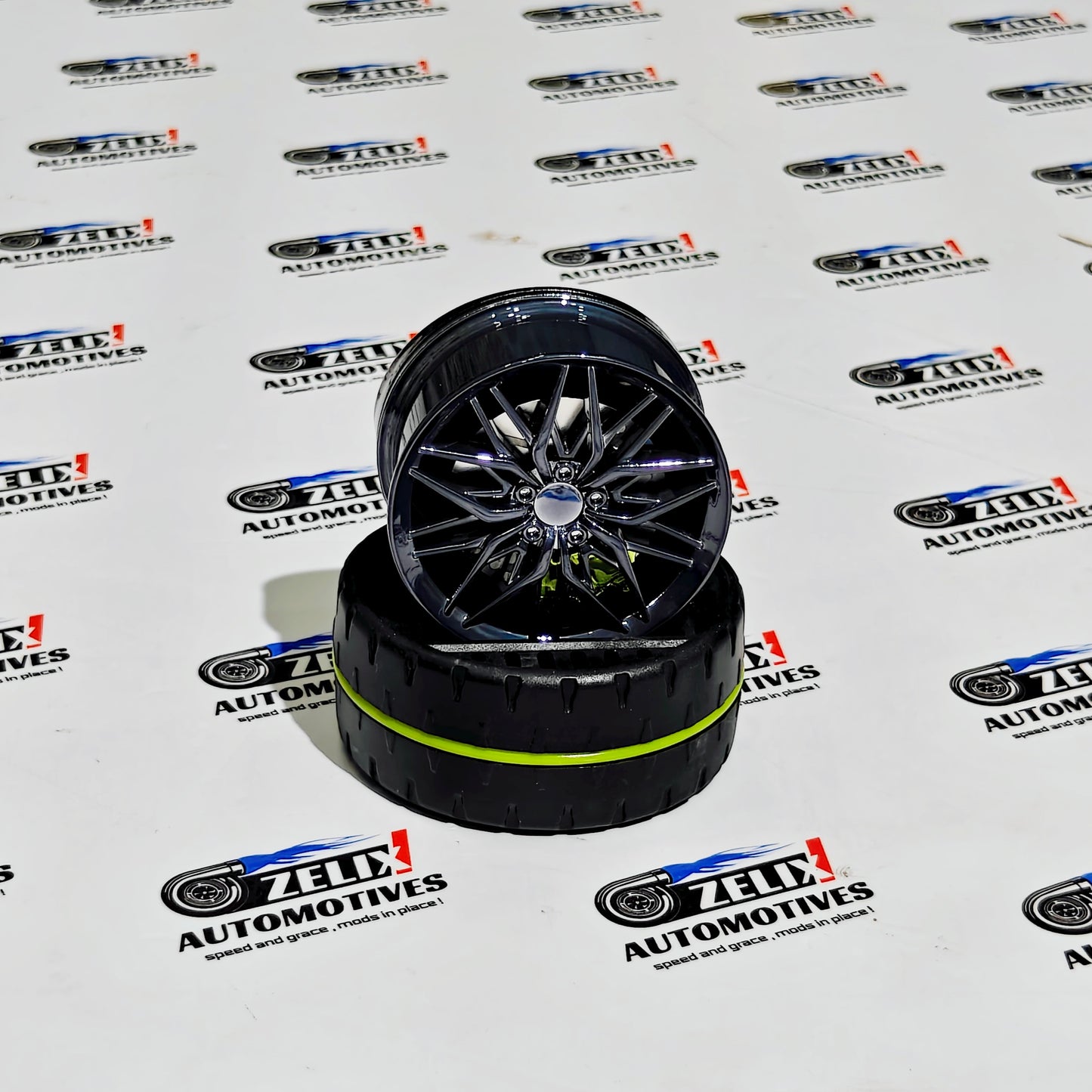 Solar Alloy Wheel Car Air Freshener – Rotating Dashboard Perfume