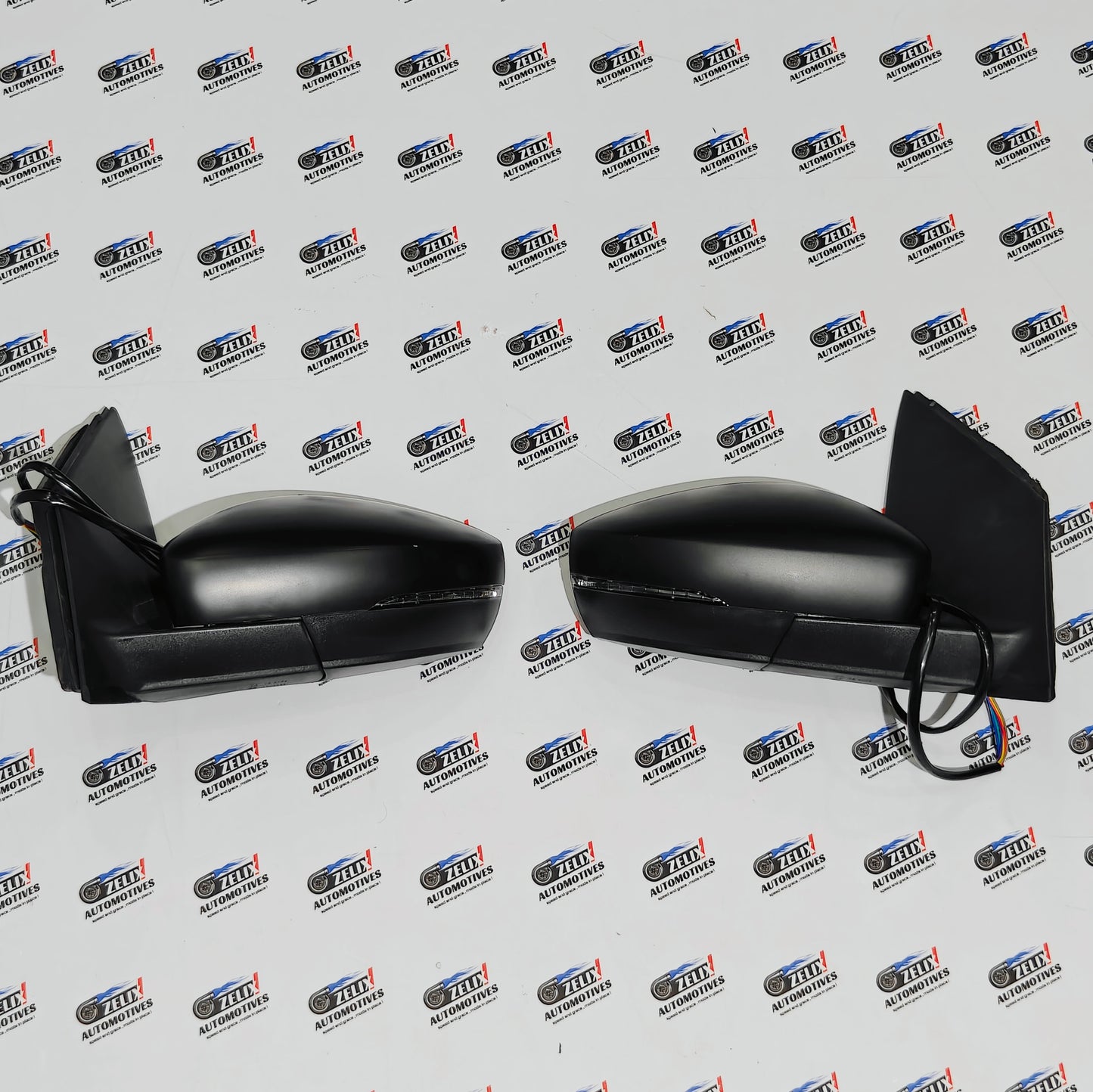 VW Polo, Vento, Ameo Side Automatic Mirrors (Pair) | Replacement Mirrors