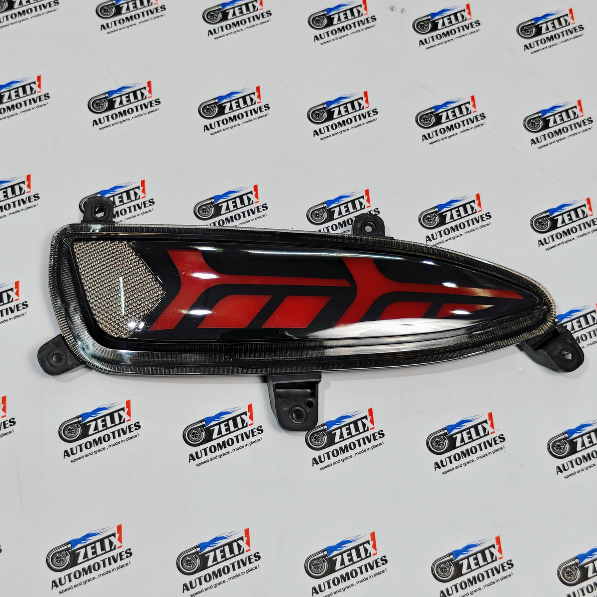 Hyundai i20 Elite LED Reflector Lights | Matrix Style Rear Bumper Lamp (2018+)