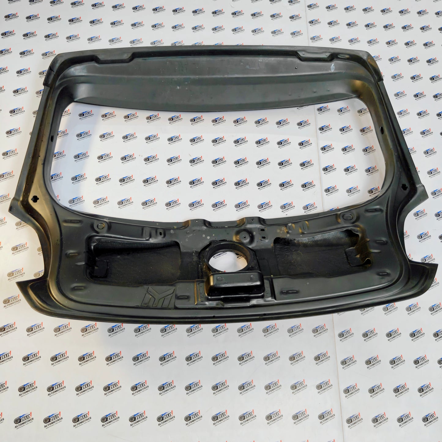 VW Polo Rear Trunk | Original Carbon Fiber