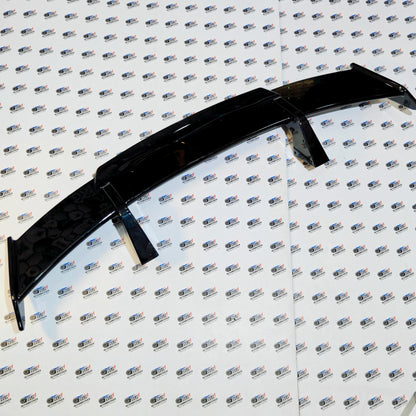Universal Sedan GT-Style Rear Spoiler Wing | Gloss Black & Carbon