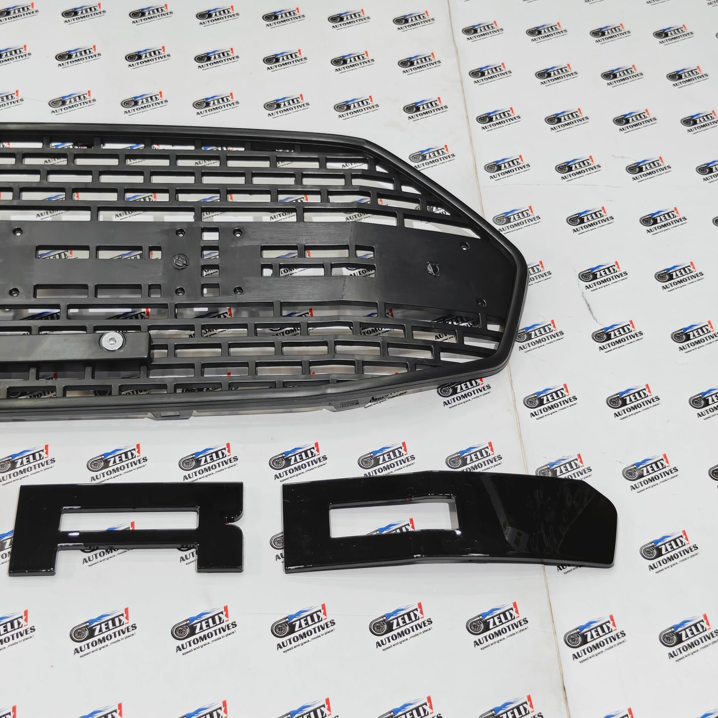 Ford EcoSport Front Grille | 2013-2017