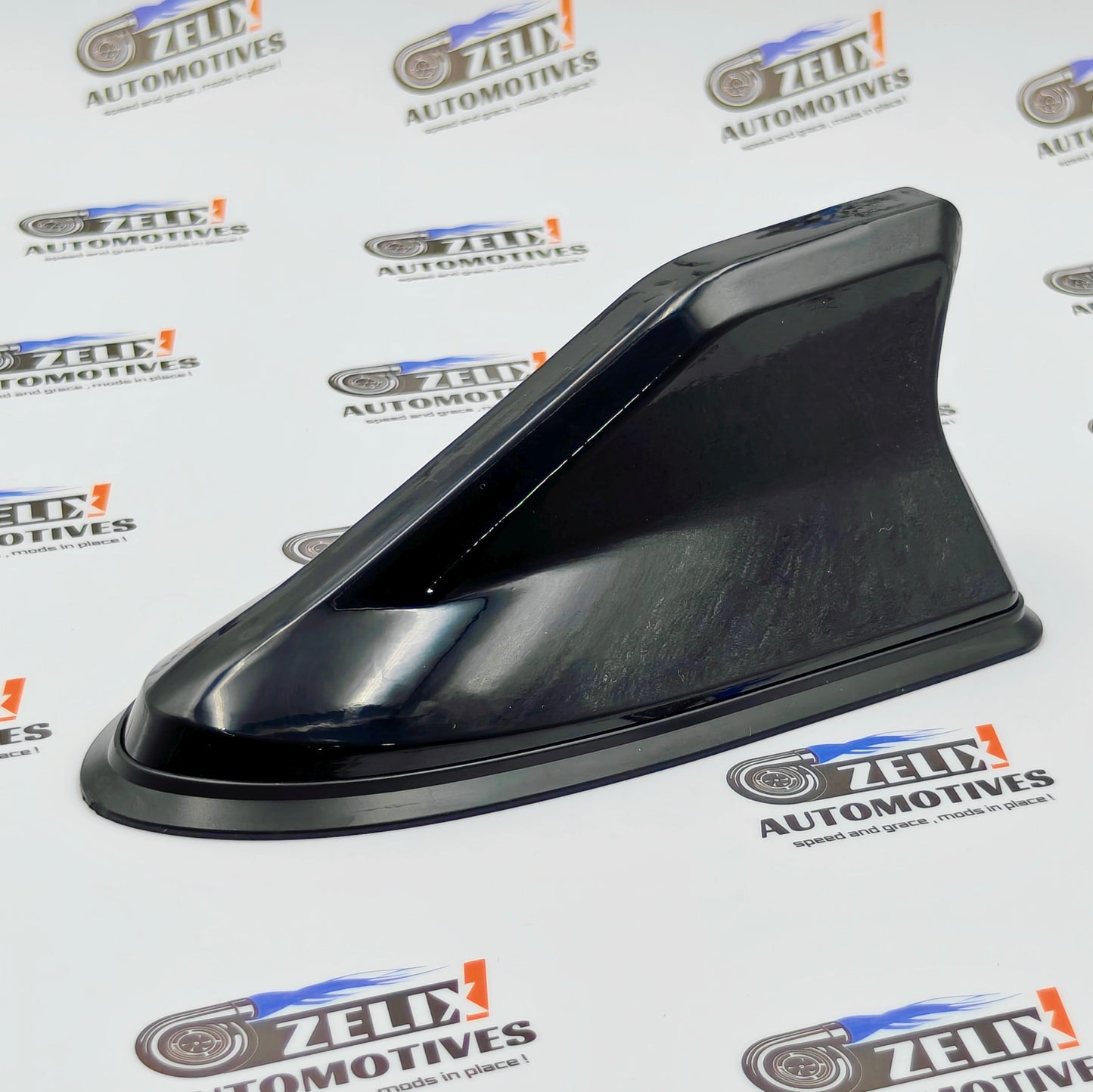 Shark Fin Design Car Roof Antenna | Universal Fit