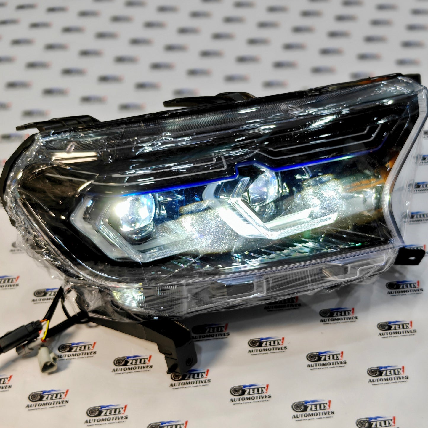 Ford Endeavour BMW-Inspired Headlights | Welcome Feature & DRLs