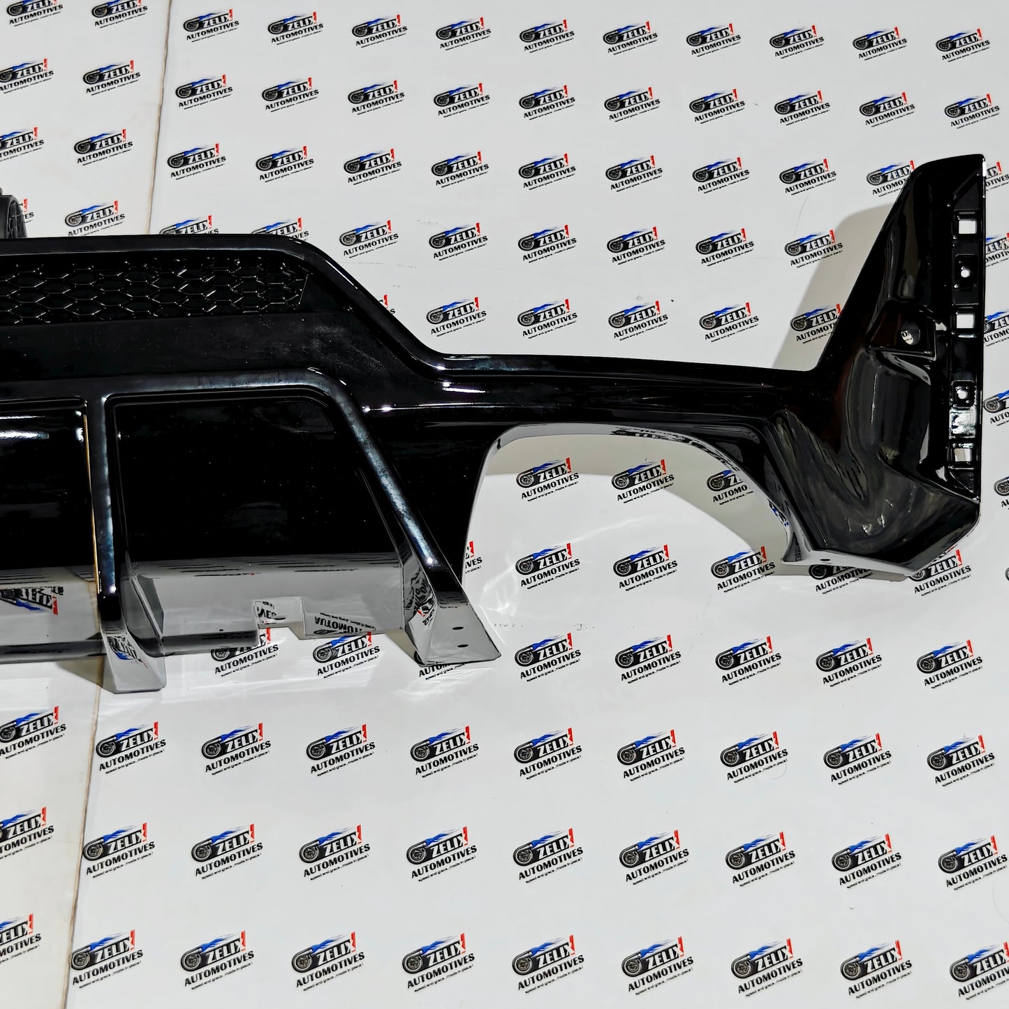 Rear Bumper Diffuser For BMW 3-Series G20 & G28 | VTEN (imported)